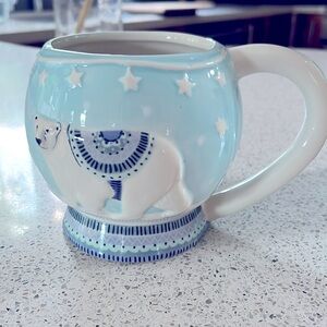 World market Polar bear mug